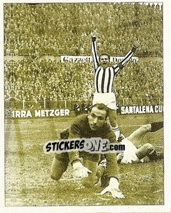 Sticker Boniperti sa essere grintoso anche quando esulta - La Storia della Juve - Masters Edizioni