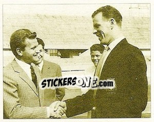 Sticker Boniperti Da Il Benvenuto A John Charles