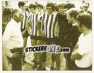 Sticker Inizia La Leggenda Delle Visite Improvvise Dell'Avvocato Agnelli Nel Rititro Bianconero