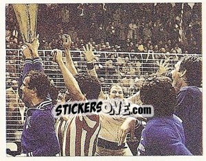 Sticker E'fatta. La Coppa UEFA e bianconera - La Storia della Juve - Masters Edizioni