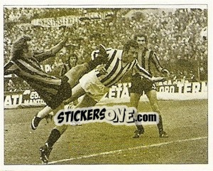 Sticker 1976-77: la prima stagione senza Oscar Damiati - La Storia della Juve - Masters Edizioni