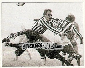 Sticker 4 novembre 1981. Coppa dei Campioni, Juve-Anderlecht 1-1 - La Storia della Juve n. 218 - Masters Edizioni