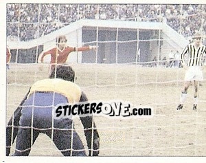 Sticker 8 dicembre '85, Tokyo. Juve-Argentinos Juniors 6-4 ai rigori part 1