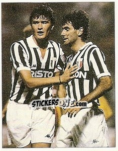 Sticker Inedita Ma Efficace La Coppia Avanzata Serena-Briaschi - La Storia della Juve n. 258 - Masters Edizioni