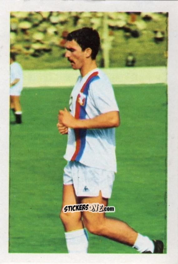 Sticker Raymond Domenech - Football en Action 1971-1972
 n. 93 - AGEducatifs

