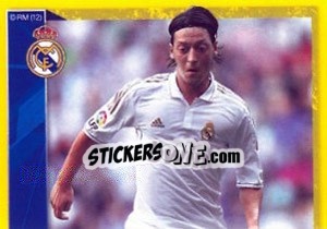 Cromo Ozil in action - Real Madrid 2011-2012 - Panini