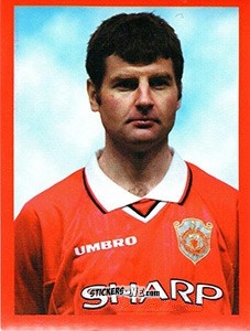 Figurina Denis Irwin - Manchester United. Europe 2000 n. 93 - Futera