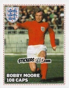 Sticker 108 - Bobby Moore - England 2012 n. 191 - Topps