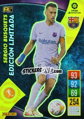 Sticker Sergio Busquets - Liga Santander 2021-2022. Adrenalyn XL
 - Panini