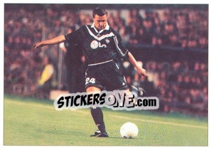 Figurina Herve Alicarte (In game - foto 5) - F.C. Girondins De Bordeaux - Panini