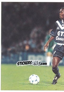 Figurina Pascal Feindouno (In game - foto 2 - part 1/2) - F.C. Girondins De Bordeaux - Panini