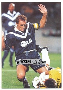 Figurina Lilian Laslandes (In game - foto 5) - F.C. Girondins De Bordeaux - Panini