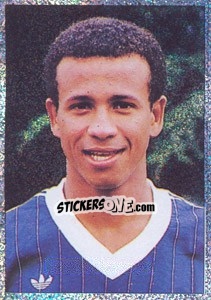 Sticker Jean Tigana (Girondin de 1981 a 1989) - F.C. Girondins De Bordeaux n. 155 - Panini