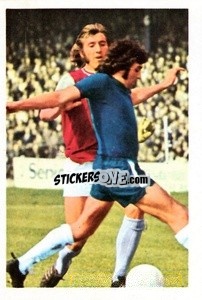 Sticker Pat (Paddy) Mulligan - The Wonderful World of Soccer Stars 1972-1973
 n. 43 - FKS