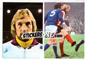 Sticker Ian Moores - Soccer Stars 1976-1977
 n. 300 - FKS