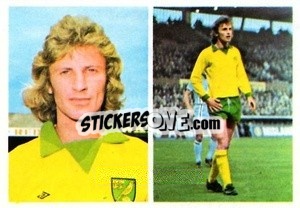 Sticker Tony Powell - Soccer Stars 1976-1977
 - FKS