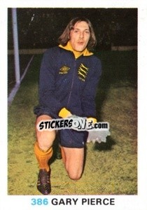 Sticker Gary Pierce - Soccer Stars 1977-1978
 - FKS