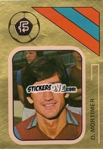 Sticker Dennis Mortimer - Soccer Stars 1978-1979 Golden Collection
 - FKS