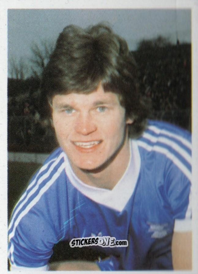 Sticker Joe Gallagher - Football 1980-1981
 n. 34 - Daily Star
