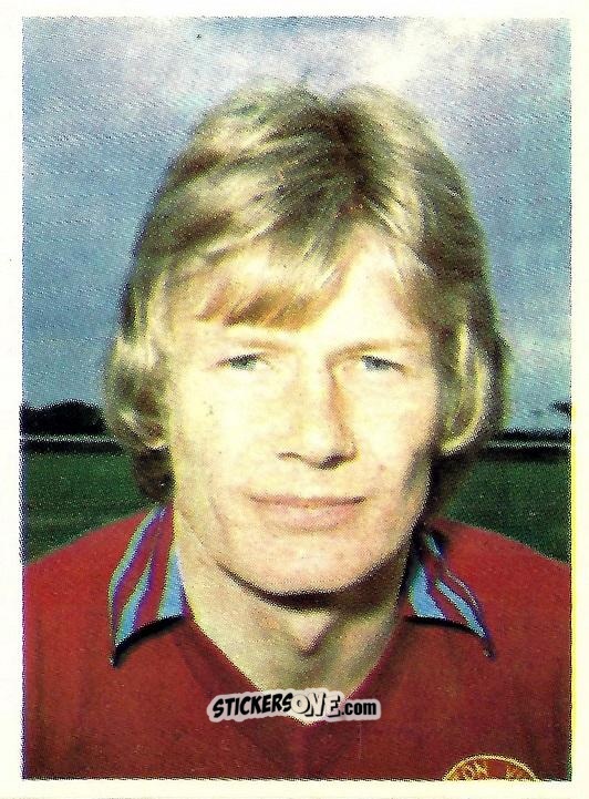 Sticker Ken McNaught - Football 1980-1981
 n. 22 - Daily Star
