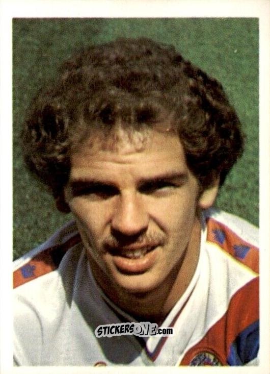 Sticker Paul Hinshelwood - Football 1980-1981
 n. 79 - Daily Star
