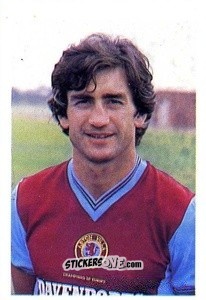 Sticker Dennis Mortimer - Soccer Stars 1983-1984
 n. 20 - FKS