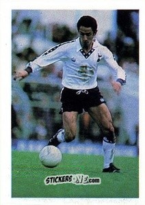 Sticker Ossie Ardiles - Soccer Stars 1983-1984
 n. 223 - FKS