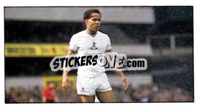 Sticker John Chiedozie - Football Candy Sticks 1985-1986
 n. 23 - Bassett & Co.

