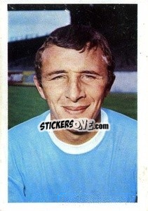 Sticker Mike Summerbee - The Wonderful World of Soccer Stars 1967-1968
 - FKS