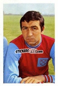 Sticker Peter Brabrook - The Wonderful World of Soccer Stars 1967-1968
 - FKS