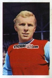 Sticker Bobby Moore - The Wonderful World of Soccer Stars 1968-1969
 n. 311 - FKS