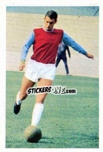 Sticker Trevor Brooking - The Wonderful World of Soccer Stars 1969-1970
 - FKS