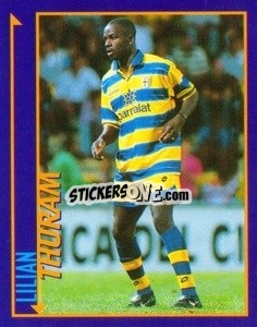 Sticker Lilian Thuram - Calcio D'Inizio Kick Off 1998-1999
 n. 110 - Merlin