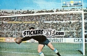 Sticker Mazurkiewicz - Coppa Del Mondo 1966
 n. 190 - EPOCA