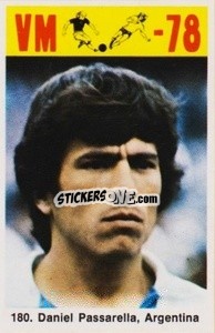 Sticker Daniel Passarella - Fodbold Argentina 1978
 n. 180 - LIBERO VM
