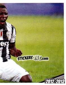 Sticker Asamoah esulta dopo il pareggio