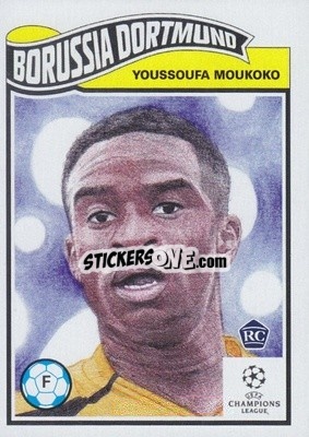 Sticker Youssoufa Moukoko - UEFA Champions League Living Set
 - Topps