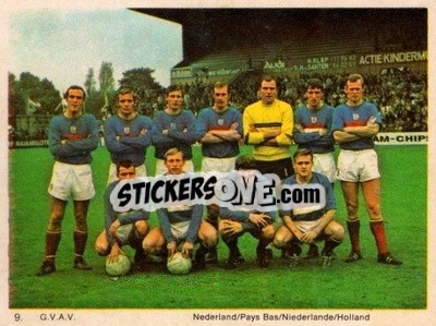 Cromo G.V.A.V. - International Football Teams 1969-1970 - Monty Gum