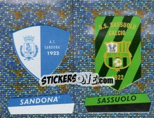 Sticker Scudetto Sandona'/Sassuolo (a/b) - Calciatori 2000-2001 n. 684 - Panini