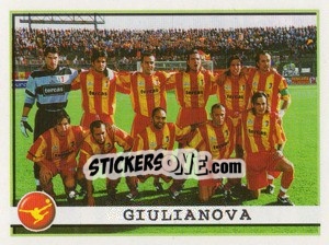 Figurina Giulianova (Squadra) - Calciatori 2001-2002 - Panini