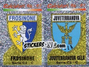 Sticker Scudetto Frosinone/Juveterranova Gela (a/b) - Calciatori 1996-1997 n. 635 - Panini