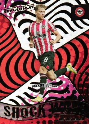 Figurina Mathias Jensen - Revolution Premier League 2022-2023 n. SW10 - Panini