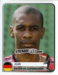 Sticker Juan - Champions of Europe 1955-2005 n. 80 - Panini