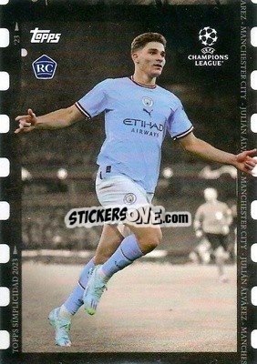 Sticker Julian Alvarez - Simplicidad UEFA Club Competitions 2022-2023
 n. 46 - Topps