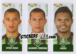 Cromo V.Hugo / L.Ferreira / Nikão - Campeonato Brasileiro 2013 - Panini