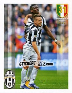 Sticker Emanuele firma il + 9 - Juventus 2012-2013 - Panini