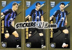 Sticker Nicolò Barella / Henrikh Mkhitaryan / Hakan Çalhanoğlu - FIFA 365 2024
 n. 299 - Panini