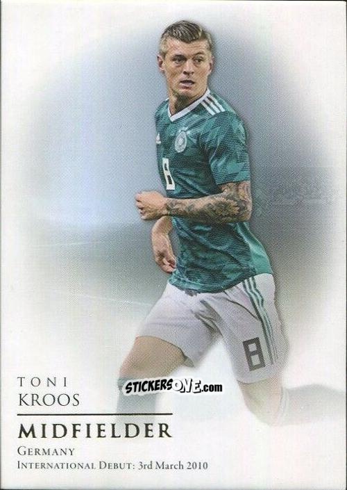 Cromo Toni Kroos - World Football UNIQUE 2018
 n. 48 - Futera
