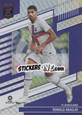 Cromo Ronald Araujo - Donruss Elite LaLiga 2022-2023
 - Panini