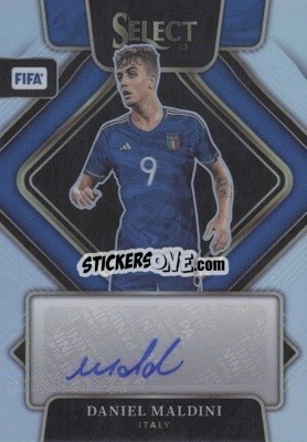 Sticker Daniel Maldini - Select FIFA Soccer 2022-2023
 - Panini